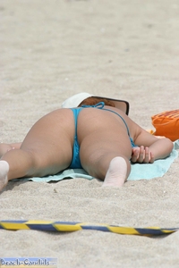 Beach candid pictures #1