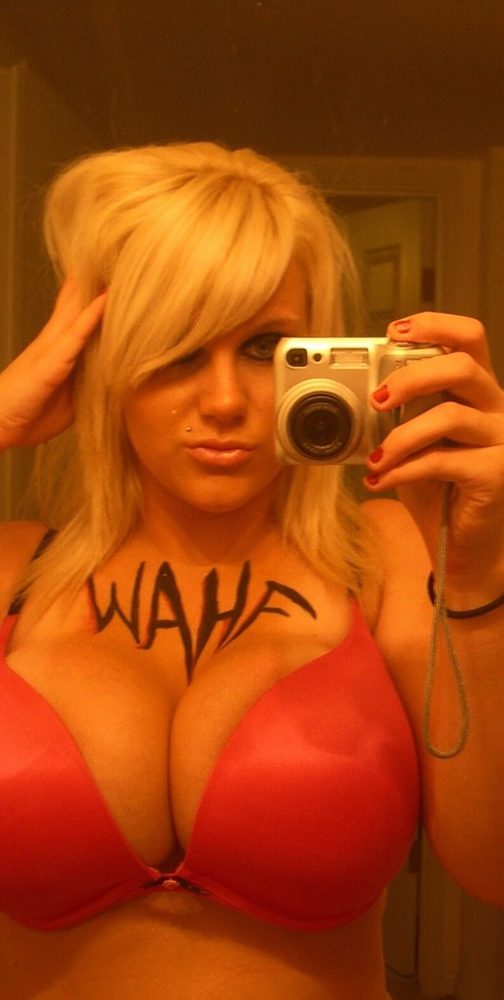 Emo Babes in Focus