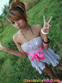 Little thai babe strips