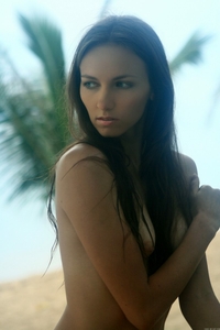 Nadya Timeless