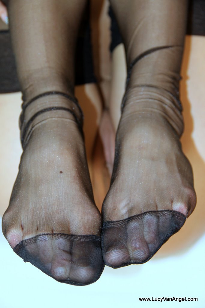 Sylva loves nylons