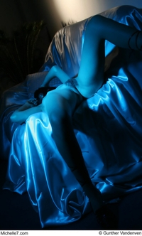 Sarah - Blue nudes