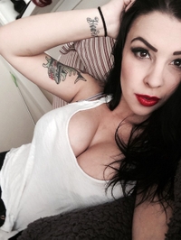 Hot selfies on juicy boobies