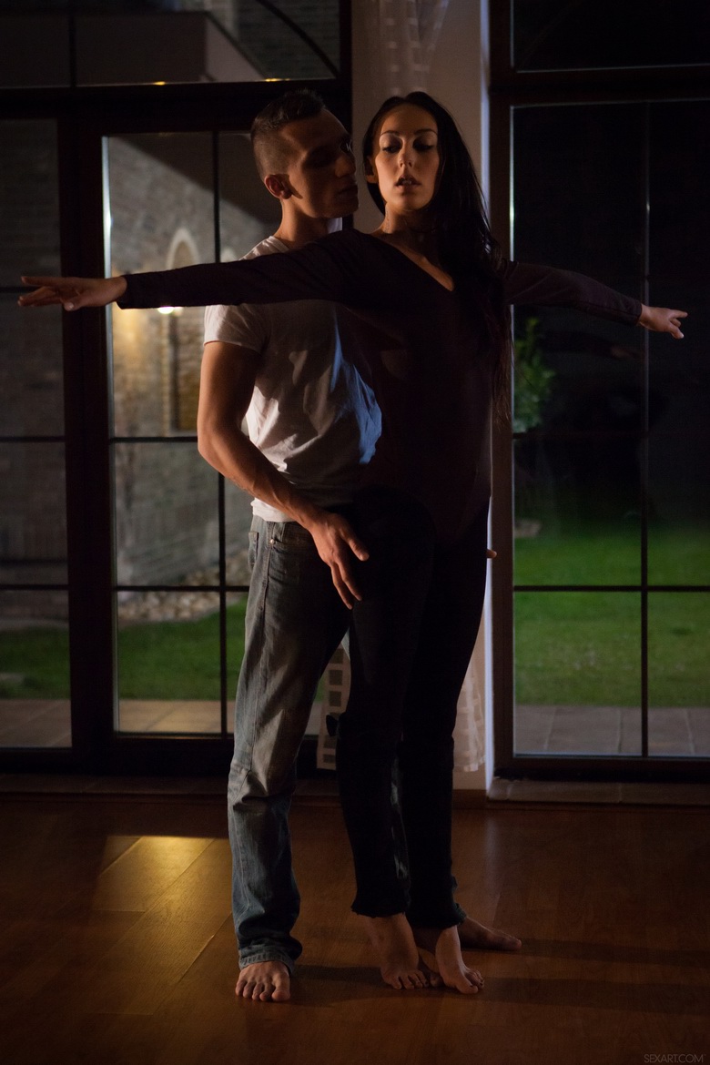 Isabella Amor & Faube Cox