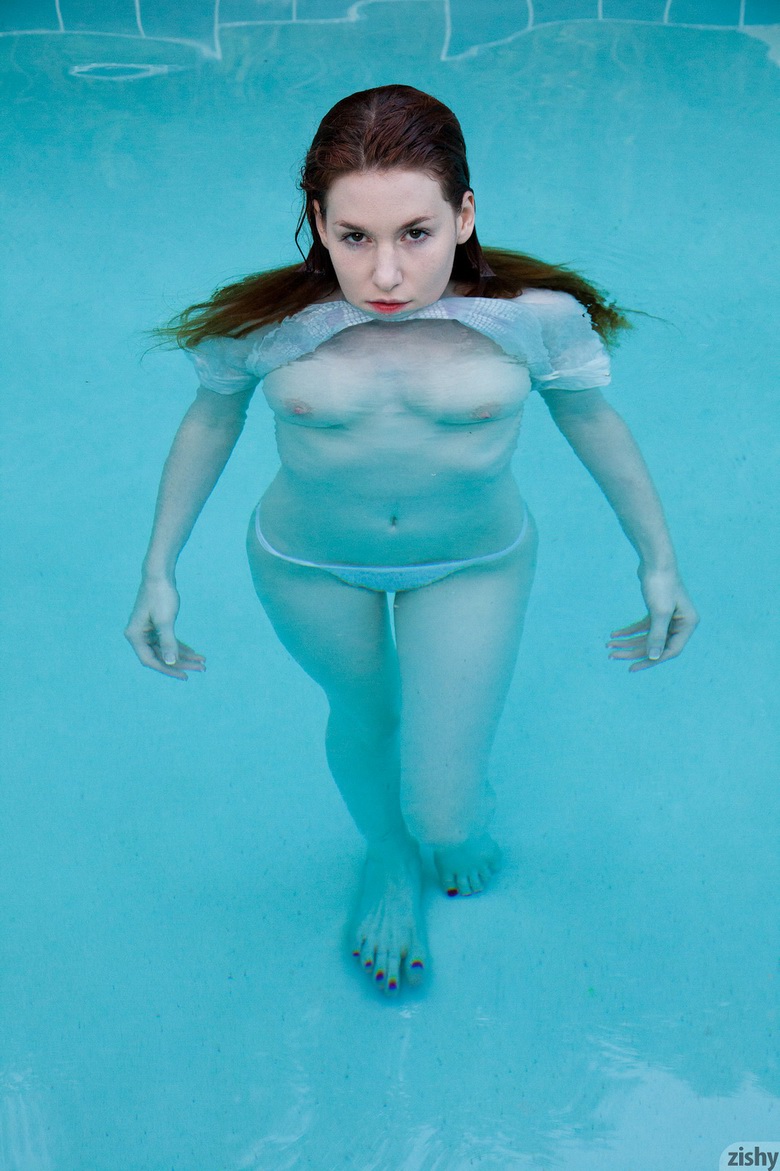 Emily Archer loves cold water