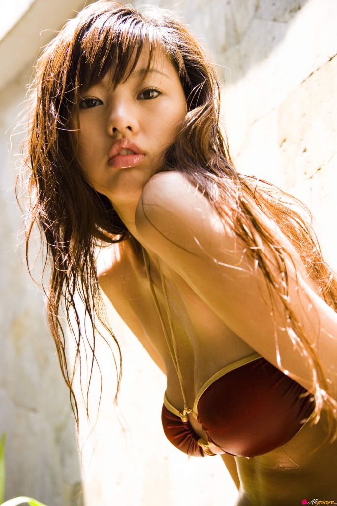Tempting Sayuki Matsumoto