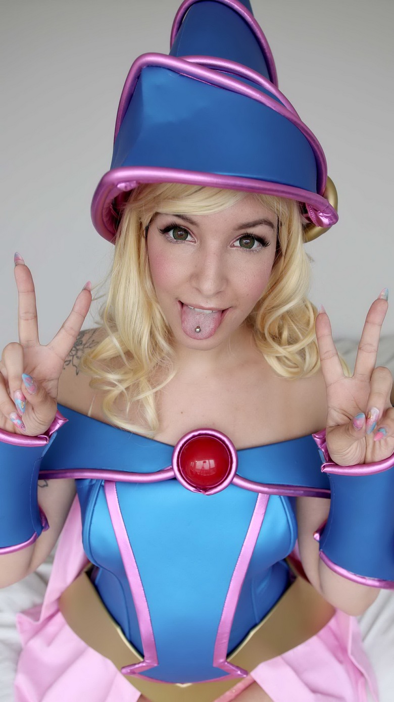 Dark Magician Girl