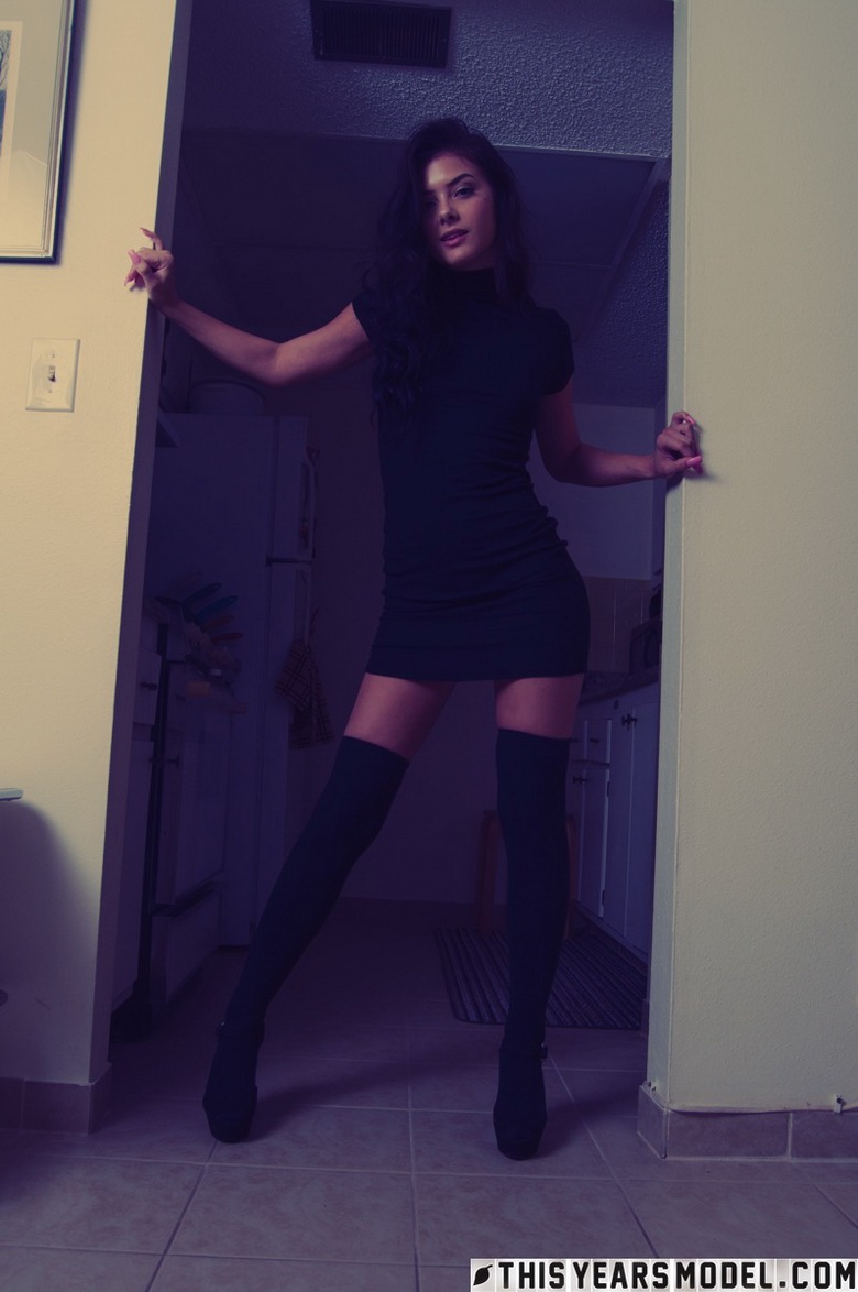 Lola Sinclair