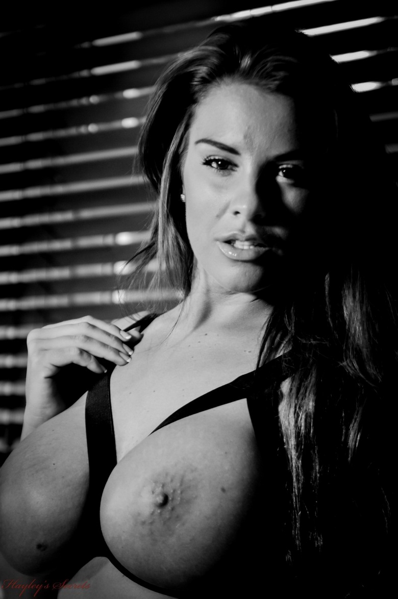 Gracie Finlan B&W Nudes